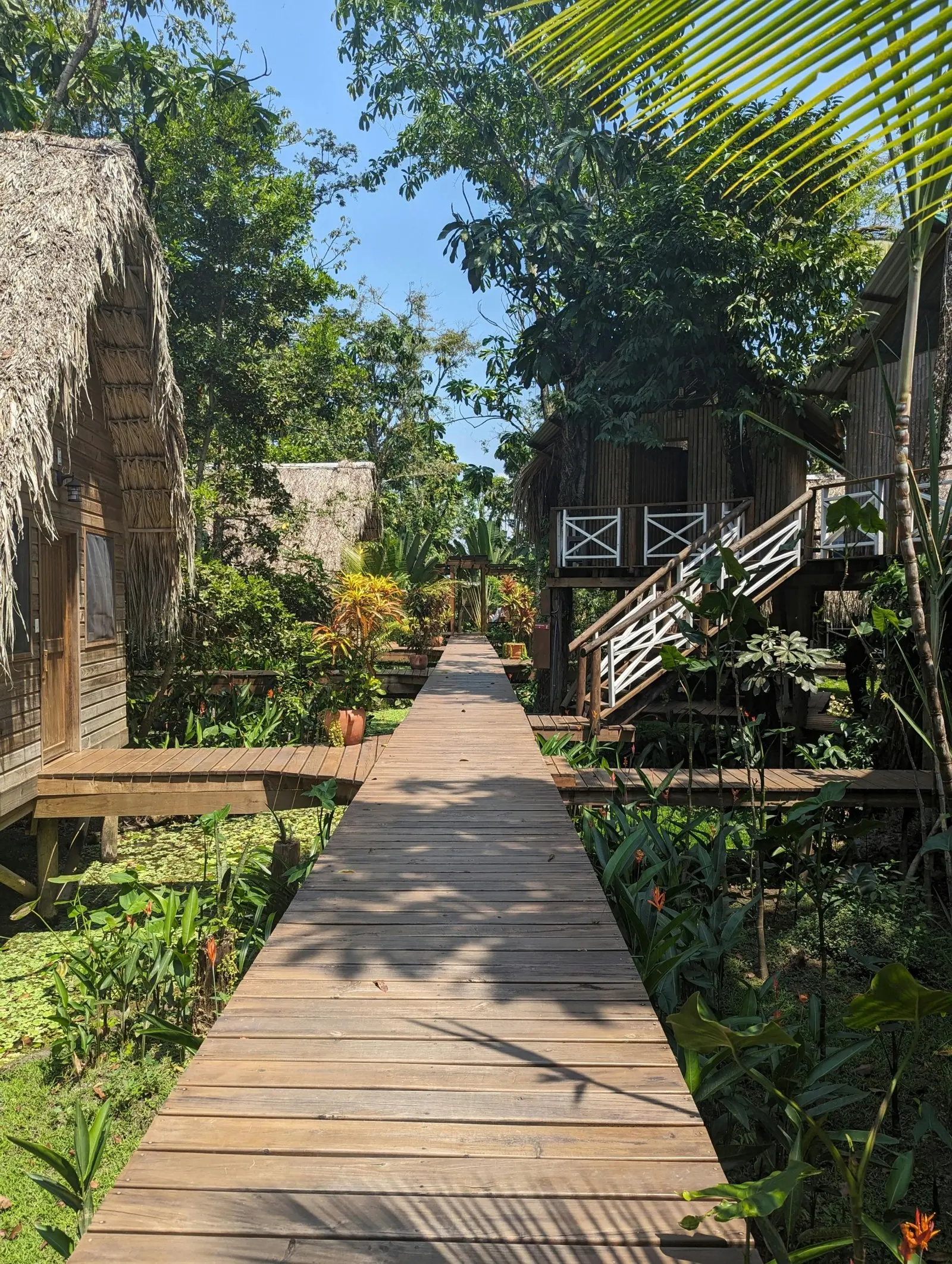 Antigua Guatemala to Rio Dulce (Direct Shuttle)